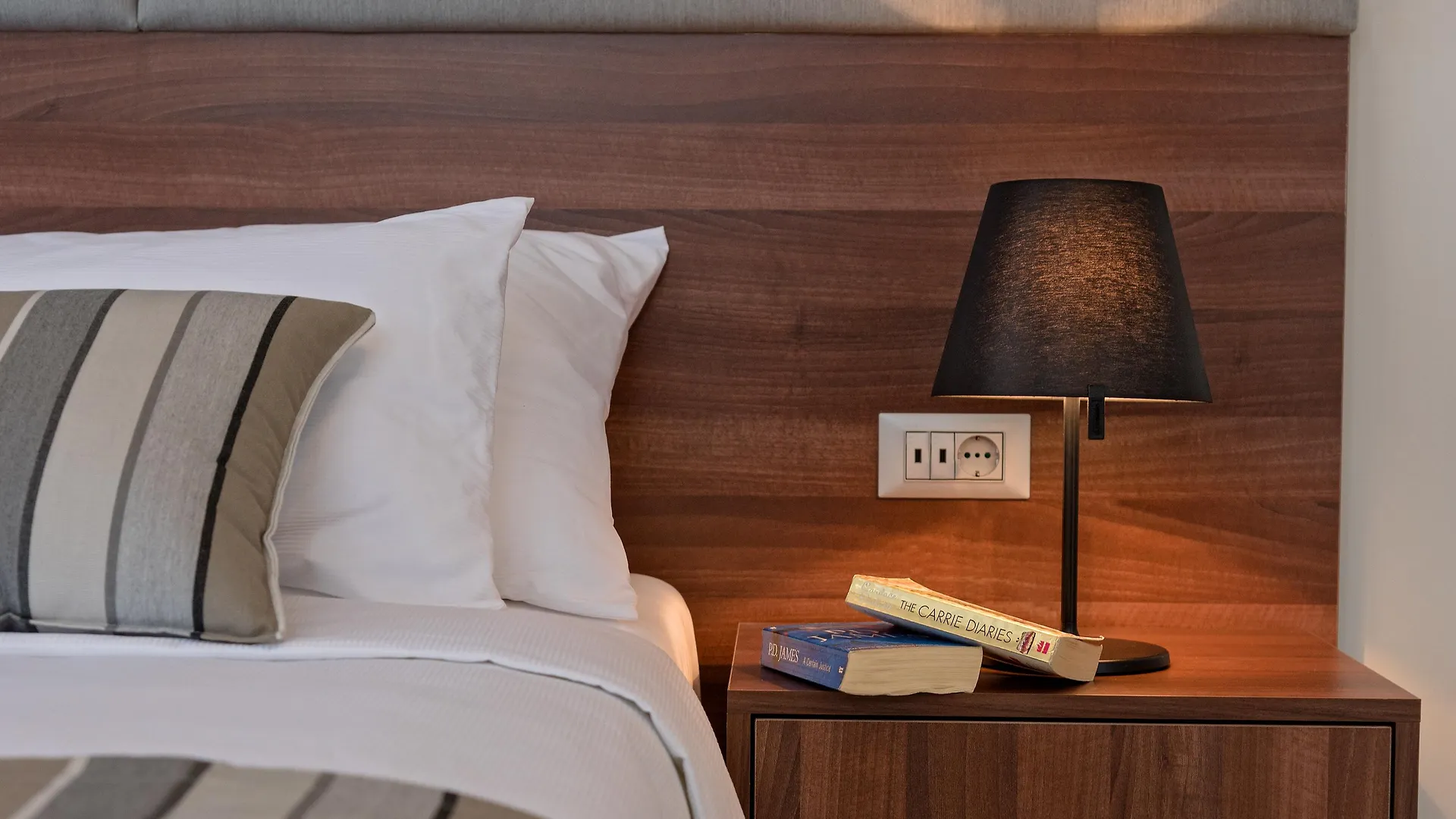 Alojamento de Acomodação e Pequeno-almoço Priska Med Luxury Rooms Split