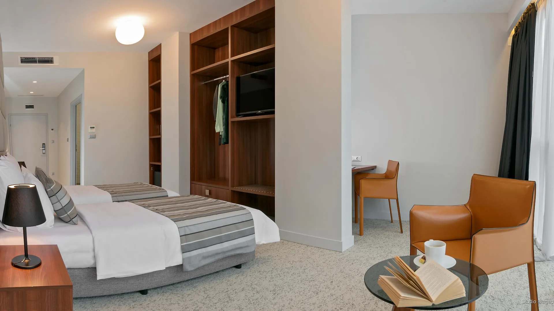 Priska Med Luxury Rooms Split 4*,