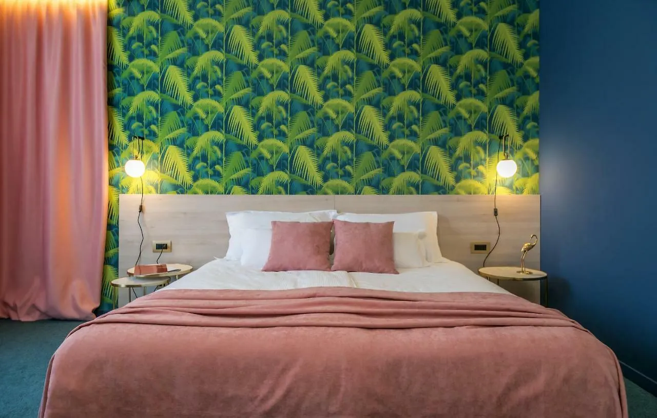 Alojamento de Acomodação e Pequeno-almoço Priska Med Luxury Rooms Split