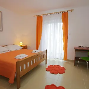 guest-house-renata.hotelinzadar.com/